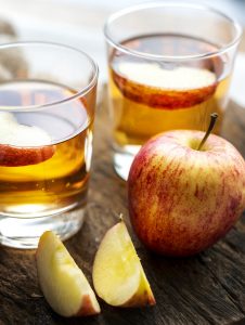 5 Reasons Why You Should Drink Apple Cider Vinegar